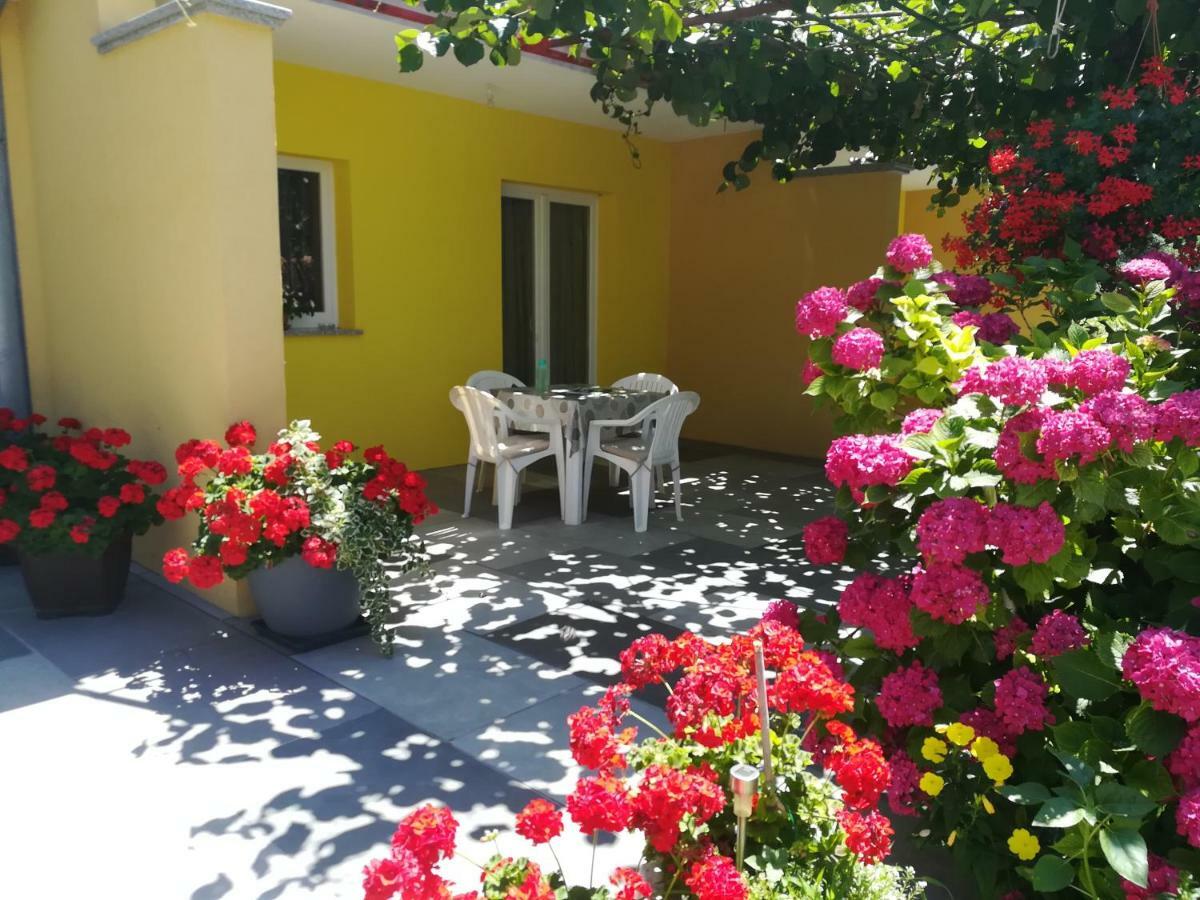 Apartments Sara Labin  Dış mekan fotoğraf