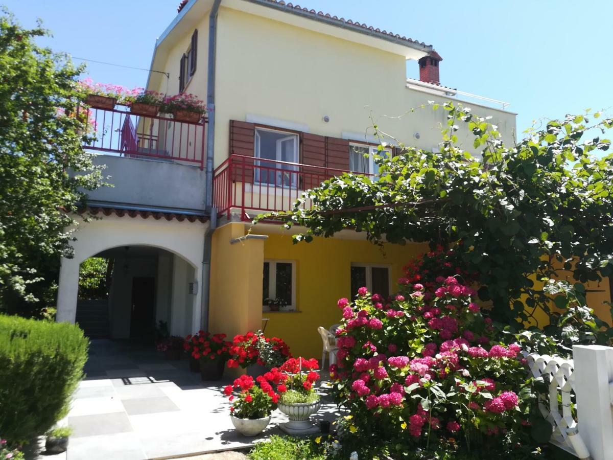 Apartments Sara Labin  Dış mekan fotoğraf